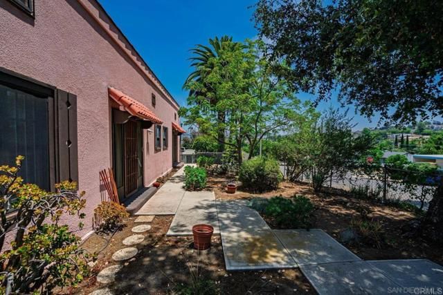 145 S Grape Street, Escondido, CA 92025