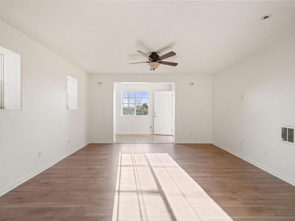 Image 23 of property listing at 330 Willie James Jones Ave, San Diego, CA 92102