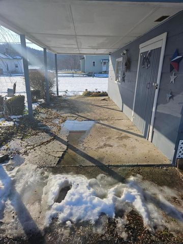 100 N Elm Street, Sugar Grove, OH 43155