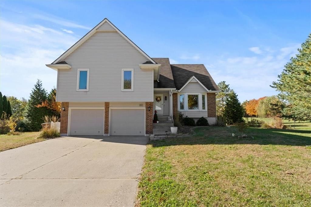 810 Crane Street, Raymore, MO 64083