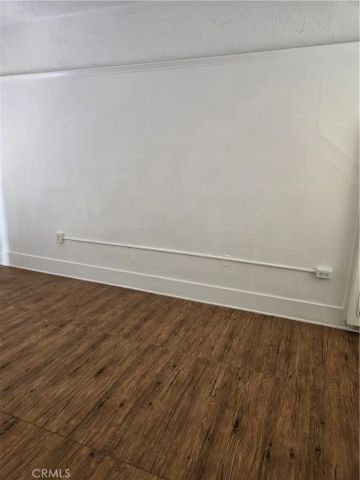 942 E 2nd 10, Long Beach, CA 90802