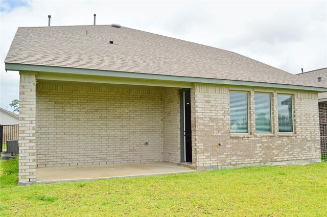13146 Rowan Green Drive, Humble, TX 77346