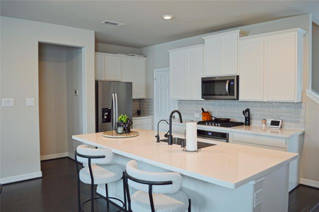 13146 Rowan Green Drive, Humble, TX 77346