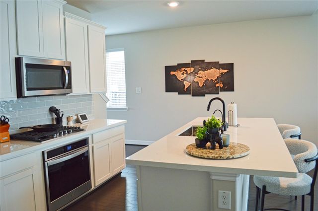 13146 Rowan Green Drive, Humble, TX 77346