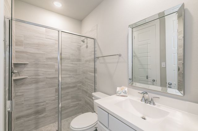 2214 Desmond Drive, Forney, TX 75126