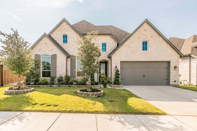 2214 Desmond Drive, Forney, TX 75126