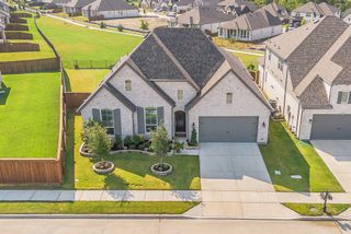 2214 Desmond Drive, Forney, TX 75126