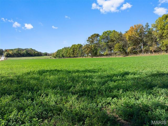 4853 Kiel Lyon Road, New Haven, MO 63068