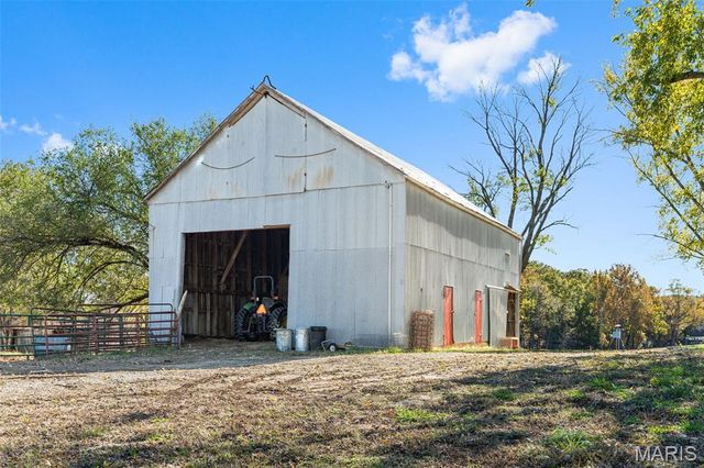 4853 Kiel Lyon Road, New Haven, MO 63068