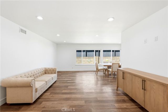 2075 Sherman, Simi Valley, CA 93065