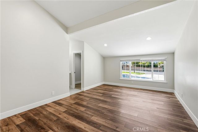 2075 Sherman, Simi Valley, CA 93065