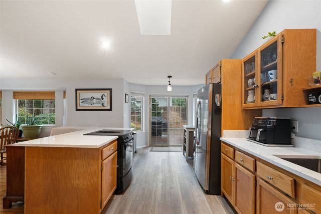 671 E Old Ranch Road, Allyn, WA 98524