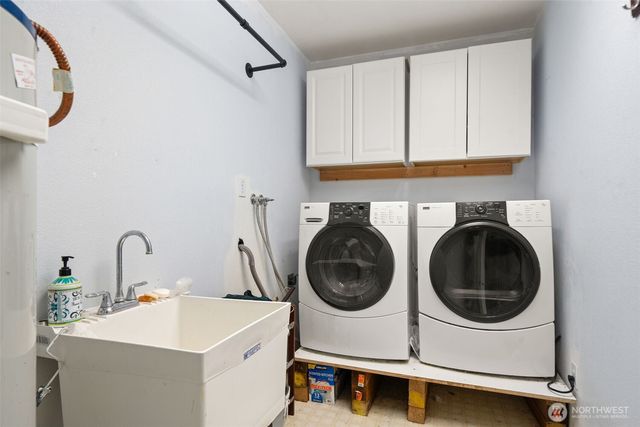 671 E Old Ranch Road, Allyn, WA 98524