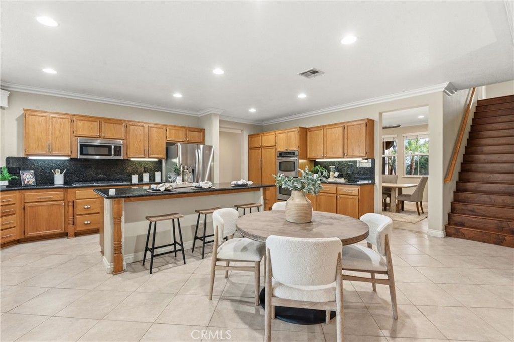 Image 11 of property listing at 29183 Woodbridge Drive, Murrieta, CA 92563
