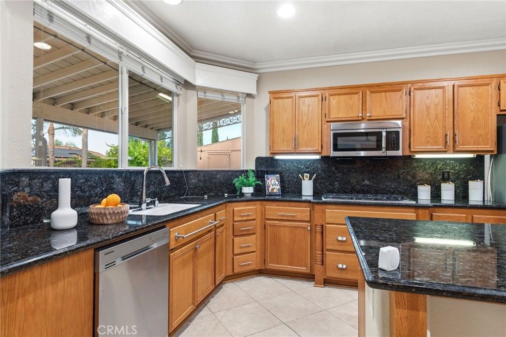Image 14 of property listing at 29183 Woodbridge Drive, Murrieta, CA 92563