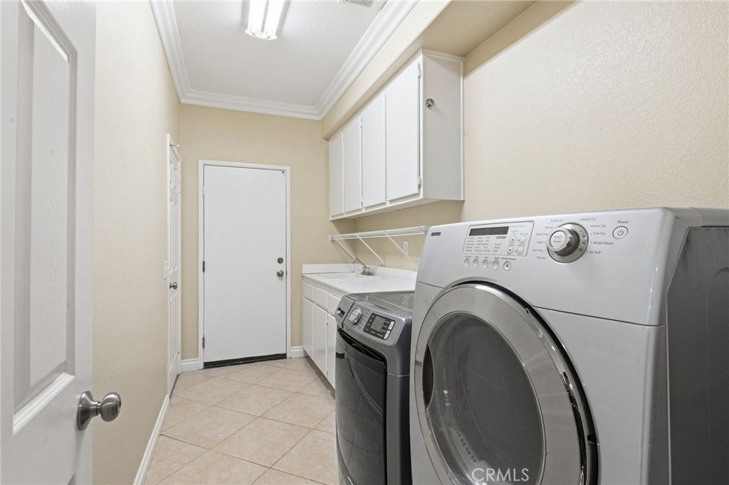 Image 44 of property listing at 29183 Woodbridge Drive, Murrieta, CA 92563