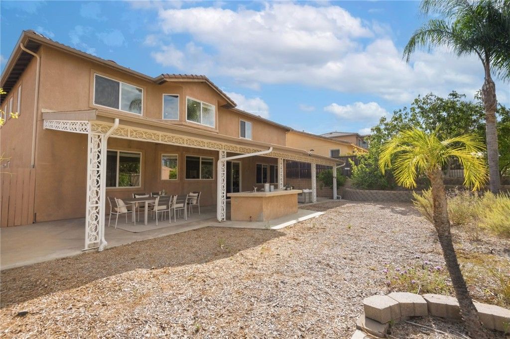Image 50 of property listing at 29183 Woodbridge Drive, Murrieta, CA 92563