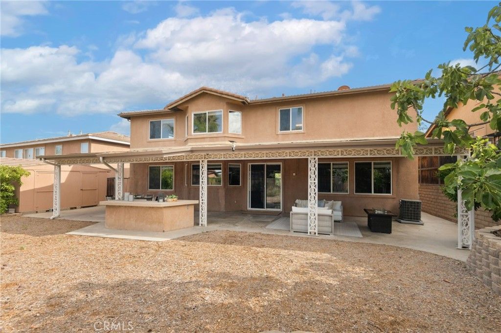 Image 51 of property listing at 29183 Woodbridge Drive, Murrieta, CA 92563