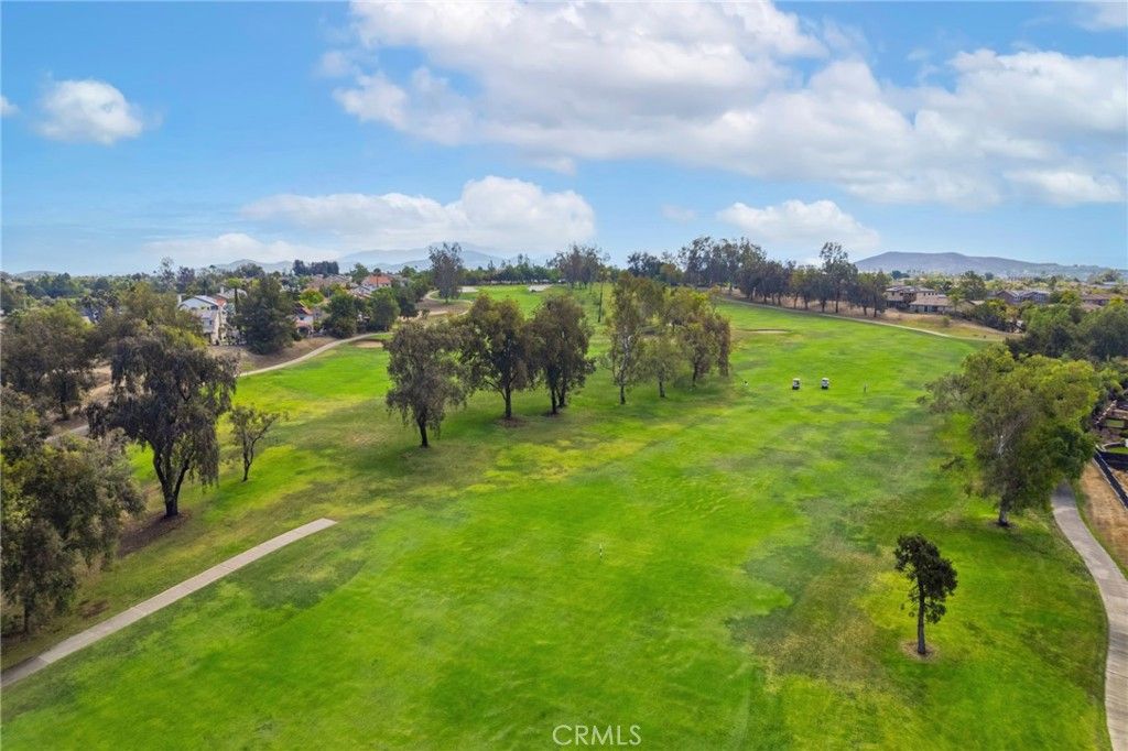 Image 59 of property listing at 29183 Woodbridge Drive, Murrieta, CA 92563