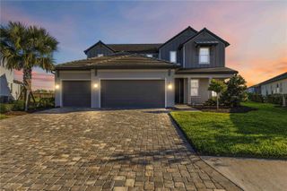 17109 SWEETWATER VILLAGE DRIVE, Lakewood Ranch, FL 34211