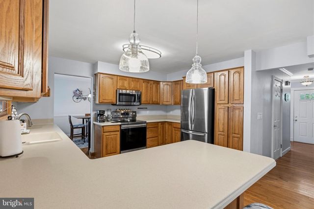 7705 MAHOGANY RD, Severn, MD 21144