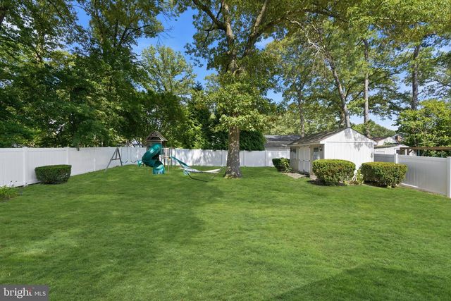 7705 MAHOGANY RD, Severn, MD 21144