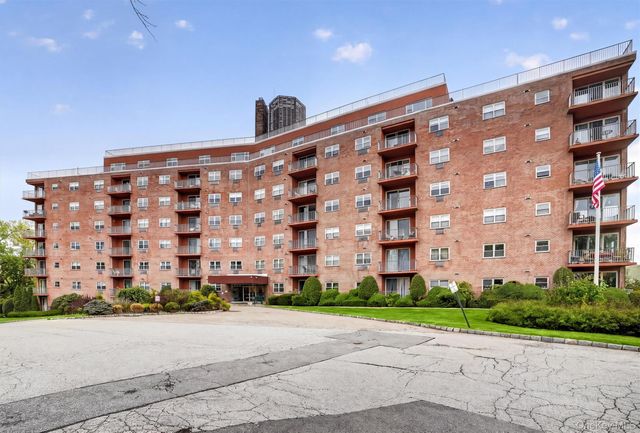 1 Lakeview Drive 2N, Peekskill, NY 10566