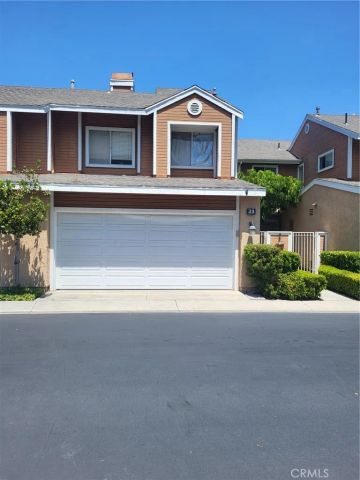 23 Marigold 22, Aliso Viejo, CA 92656