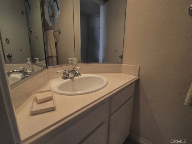 23 Marigold 22, Aliso Viejo, CA 92656