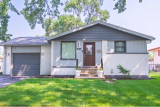 4316 Mann Street, Oak Forest, IL 60452