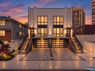 209 Wayne Avenue A, Cliffside Park, NJ 07010