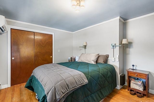 91 Sycamore St, Swansea, MA 02777