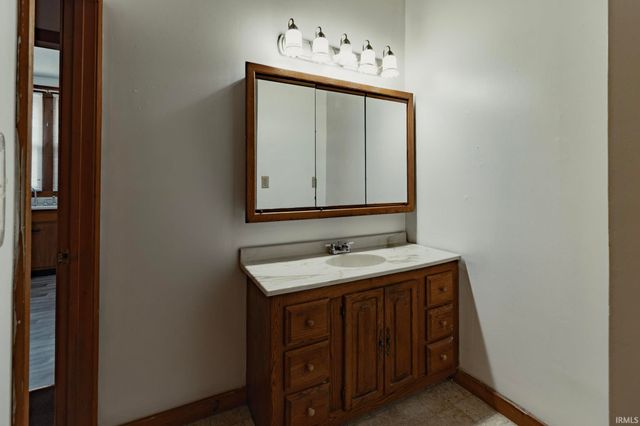 716 Waggoner Street, Evansville, IN 47713