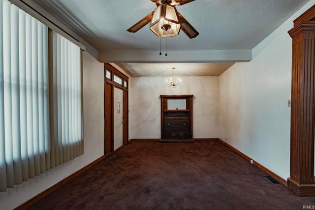 716 Waggoner Street, Evansville, IN 47713