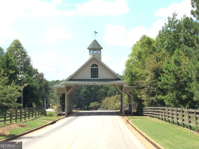 1060 Pinehurst Drive, Greensboro, GA 30642