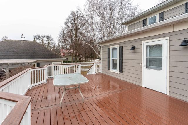 121 6th Avenue SE, Elbow Lake, MN 56531