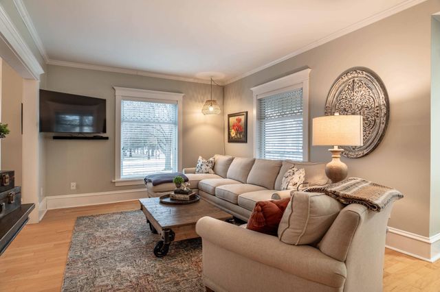 121 6th Avenue SE, Elbow Lake, MN 56531