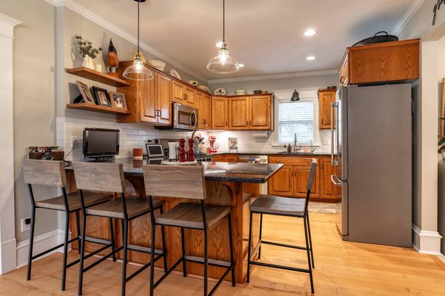 121 6th Avenue SE, Elbow Lake, MN 56531