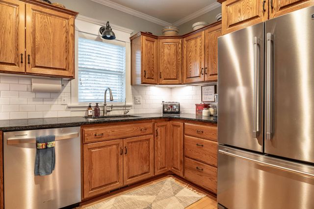 121 6th Avenue SE, Elbow Lake, MN 56531