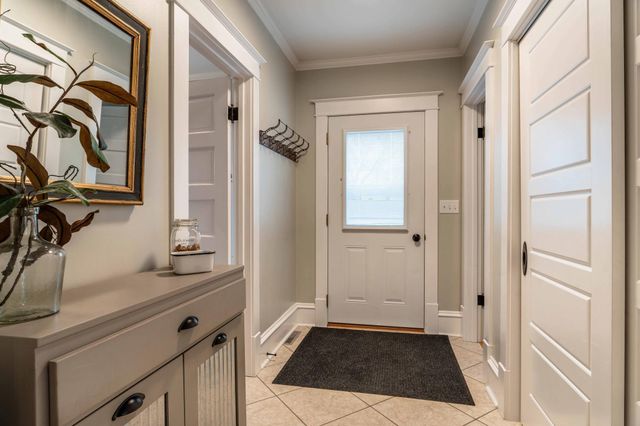 121 6th Avenue SE, Elbow Lake, MN 56531