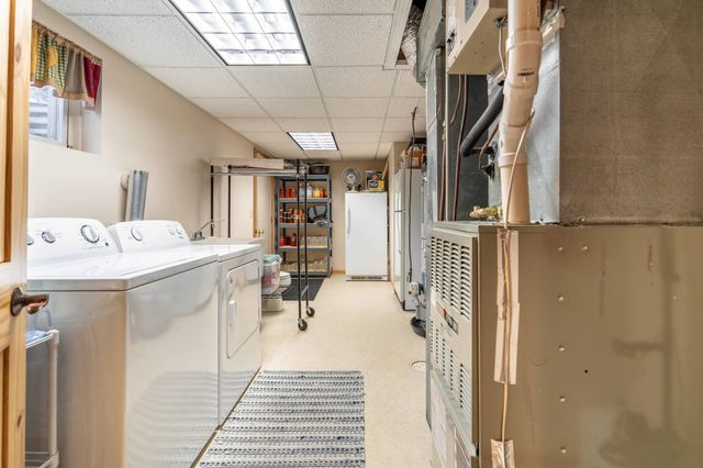 121 6th Avenue SE, Elbow Lake, MN 56531