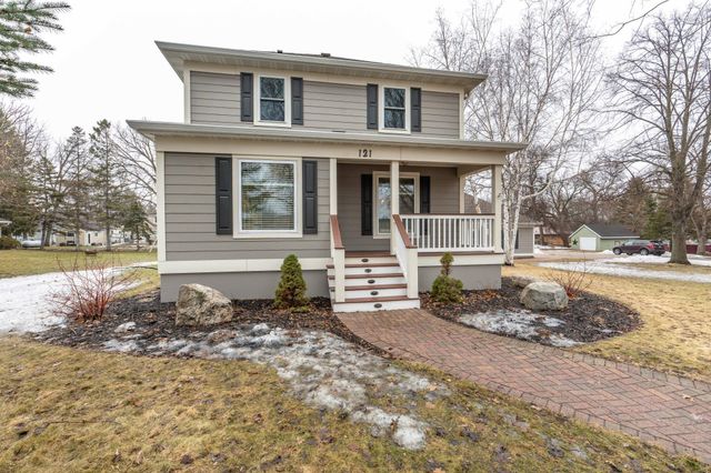 121 6th Avenue SE, Elbow Lake, MN 56531