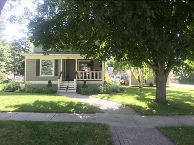 121 6th Avenue SE, Elbow Lake, MN 56531