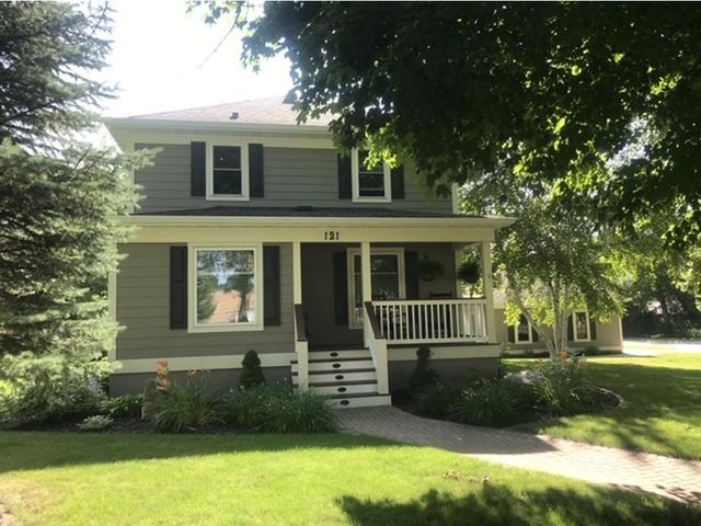 121 6th Avenue SE, Elbow Lake, MN 56531