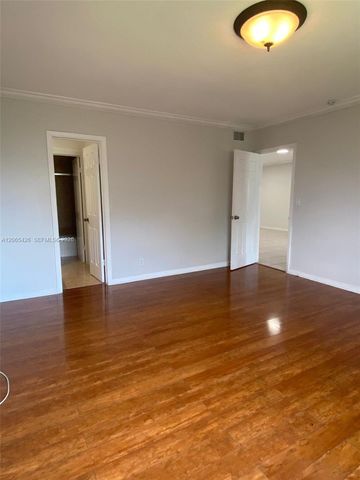 4291 NW 9th Avenue 202, Deerfield Beach, FL 33064
