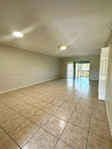 4291 NW 9th Avenue 202, Deerfield Beach, FL 33064