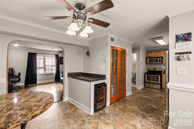 2222 Yorkhills Drive 6, Charlotte, NC 28217