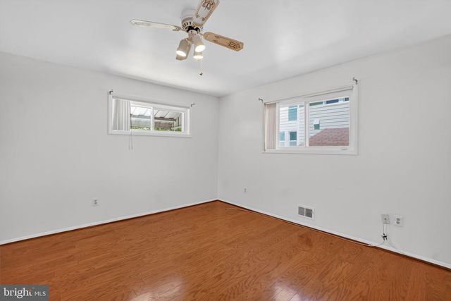 109 VAN BUREN ST NW, Washington, DC 20012