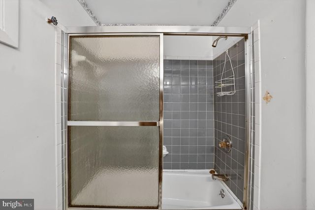109 VAN BUREN ST NW, Washington, DC 20012