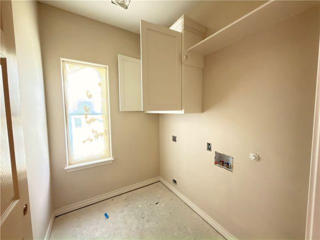 1021 Beechcraft Ave, Corpus Christi, TX 78405
